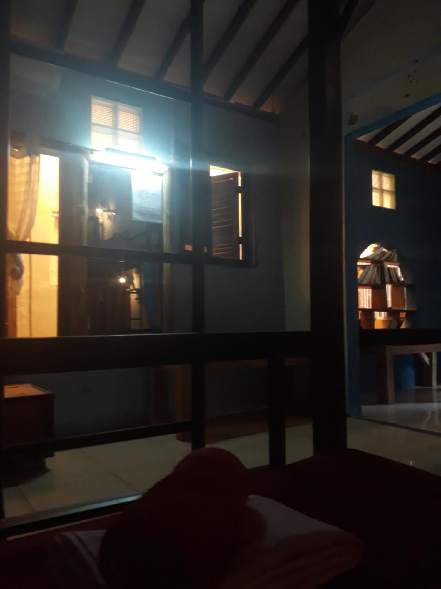 Arjuna Garden Homestay Джокьякарта Номер фото